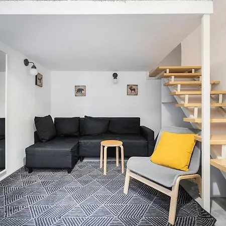 Stylish In The Center Apartment *